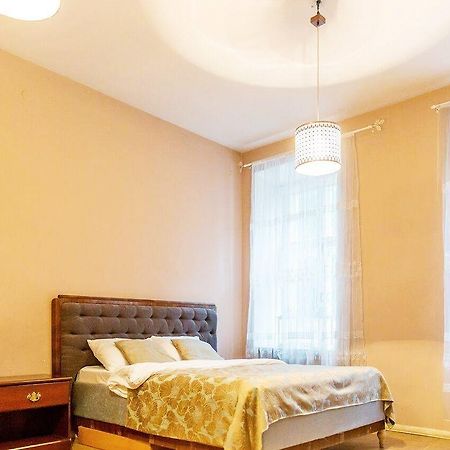 Apartment On Hutsulska 24H Electric Lemberg Exterior foto