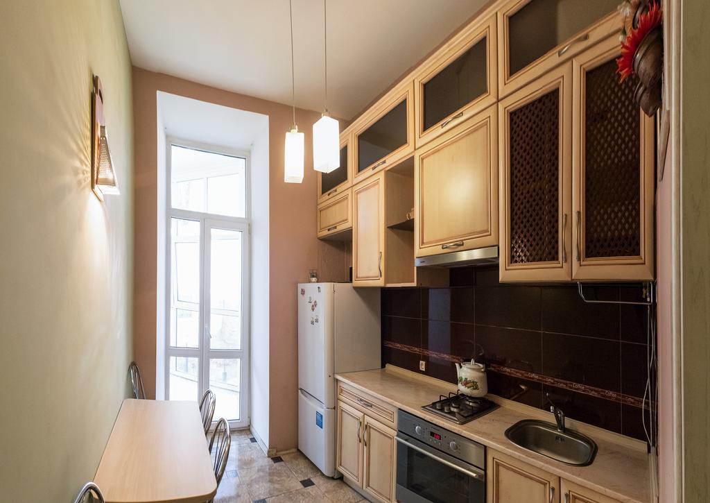 Apartment On Hutsulska 24H Electric Lemberg Exterior foto